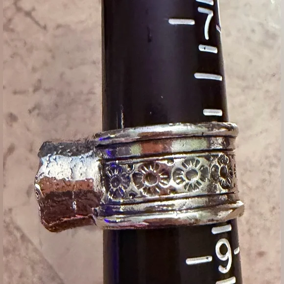 SILPADA DESIGNS .925 Sterling Silver & CZ “QUEEN FOR A DAY” Ring #R2208_Size 8.5 - Picture 3 of 8